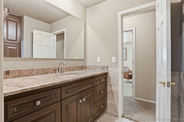 7945 S Florence Avenue, Tulsa, OK 74136