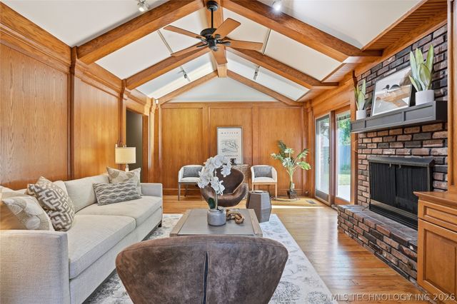 7945 S Florence Avenue, Tulsa, OK 74136