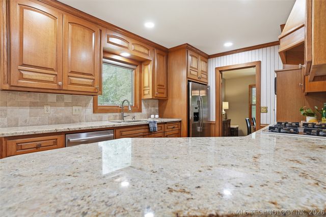 7945 S Florence Avenue, Tulsa, OK 74136