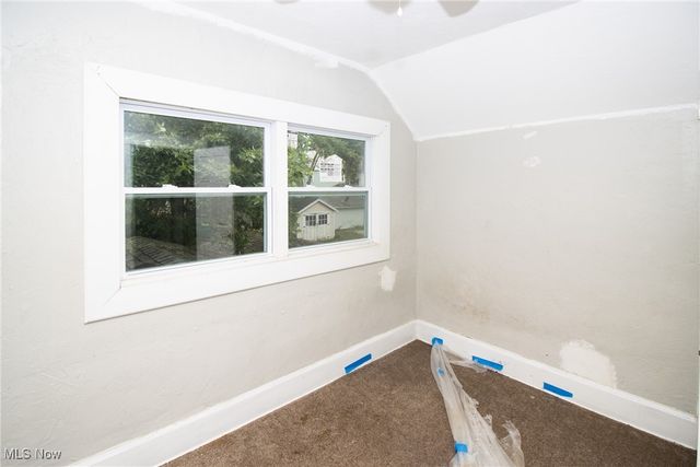 216 Howe Street, Elyria, OH 44035