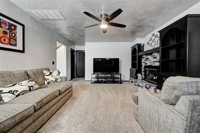 11504 Mackel Drive, Oklahoma City, OK 73170