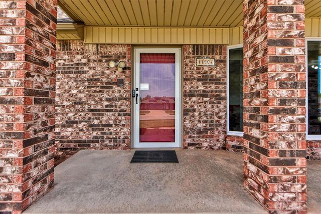 11504 Mackel Drive, Oklahoma City, OK 73170