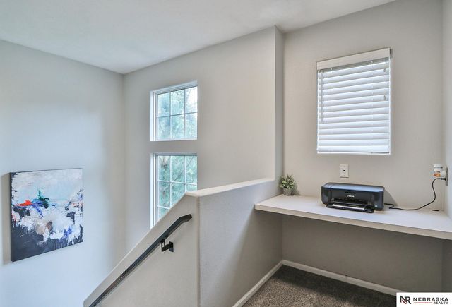 14633 Larimore Avenue, Omaha, NE 68116