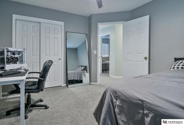 14633 Larimore Avenue, Omaha, NE 68116