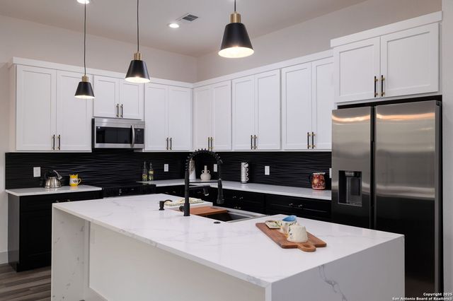 1210 Fernwood Rd, Fischer, TX 78623