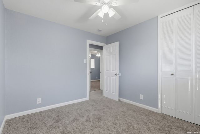 5122 Binz Engleman Rd, Kirby, TX 78219