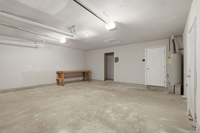 5122 Binz Engleman Rd, Kirby, TX 78219