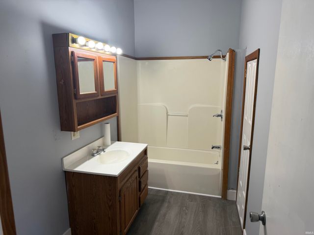 618 W Washington Street, Plymouth, IN 46563