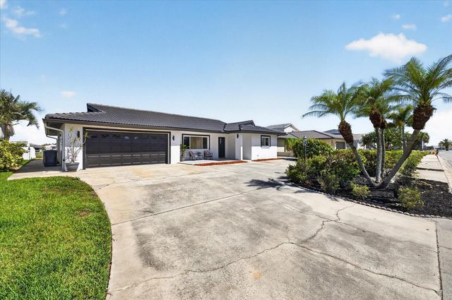 4980 GALLEON COURT, New Port Richey, FL 34652