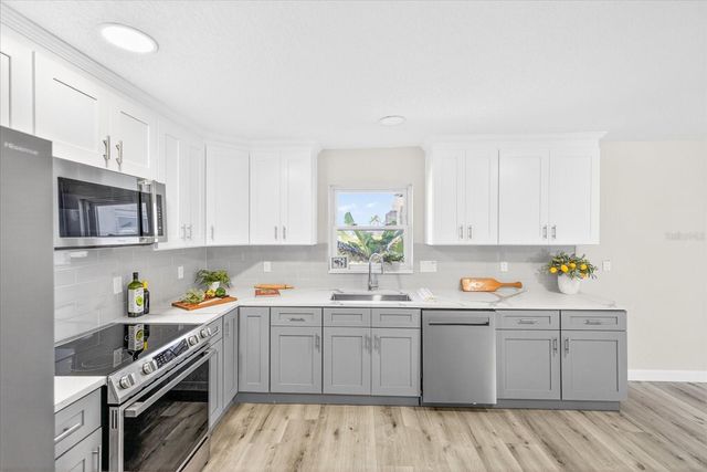 4980 GALLEON COURT, New Port Richey, FL 34652