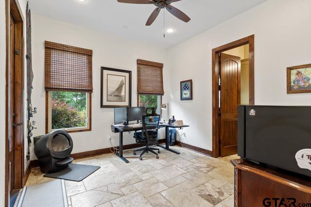 2907 Stewart Way, Tyler, TX 75709
