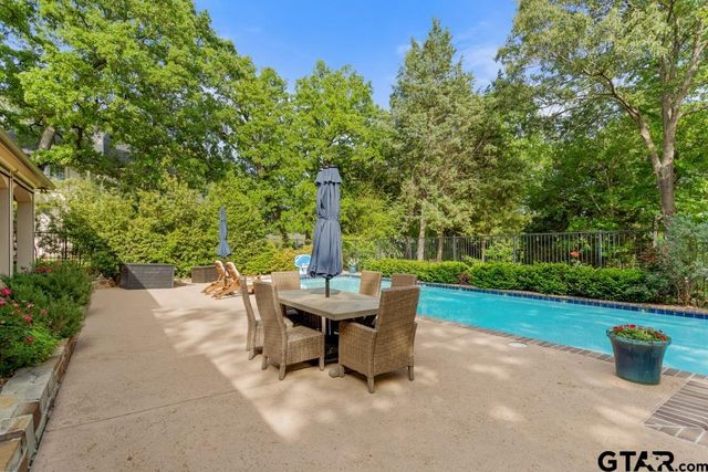 2907 Stewart Way, Tyler, TX 75709