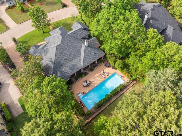 2907 Stewart Way, Tyler, TX 75709