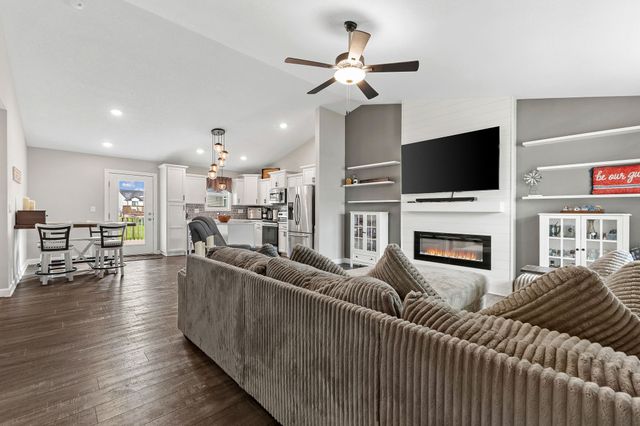 3316 NE 5th Lane, Ankeny, IA 50021