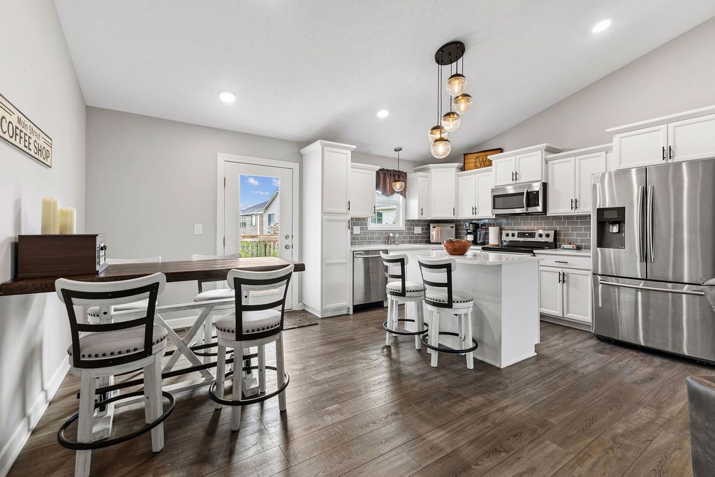 3316 NE 5th Lane, Ankeny, IA 50021