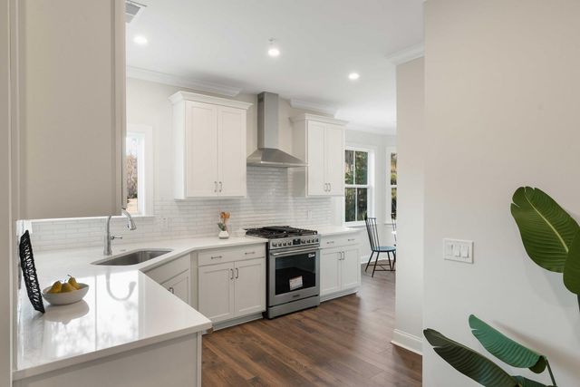 501 Raes Court 101, Charleston, SC 29414