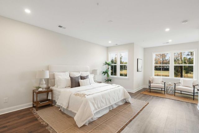 501 Raes Court 101, Charleston, SC 29414