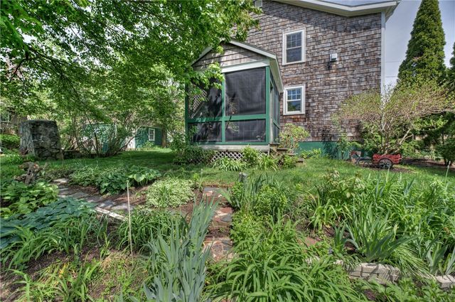 127 Foote Street, Barrington, RI 02806