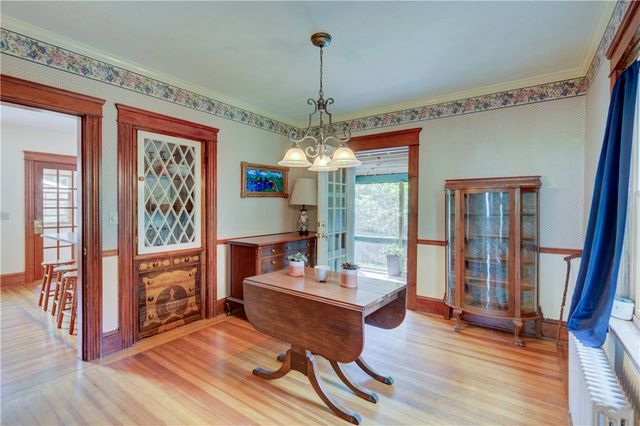 127 Foote Street, Barrington, RI 02806