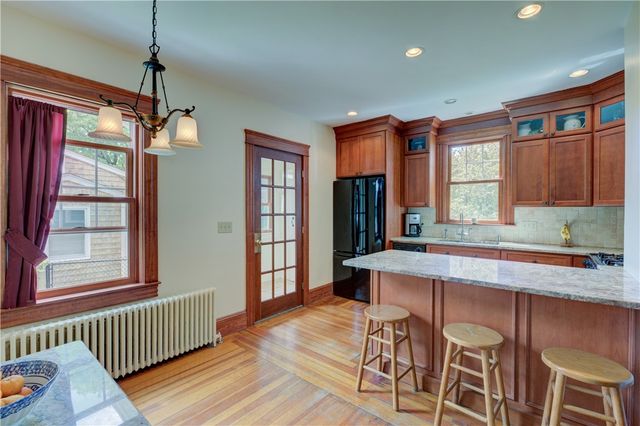 127 Foote Street, Barrington, RI 02806
