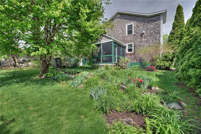 127 Foote Street, Barrington, RI 02806