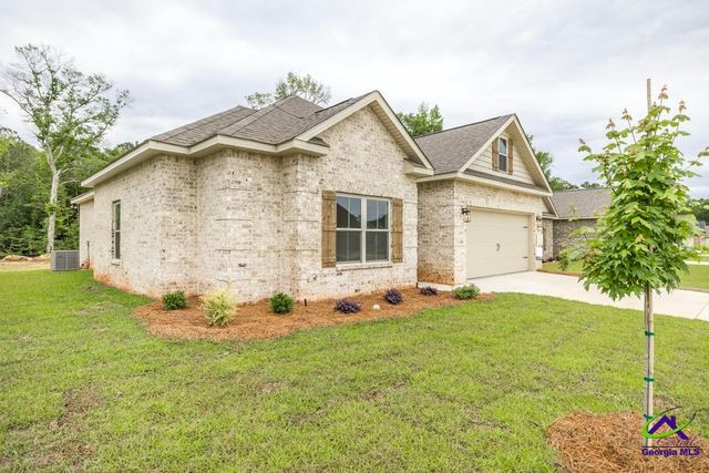303 Willowbrook Lane, Kathleen, GA 31047