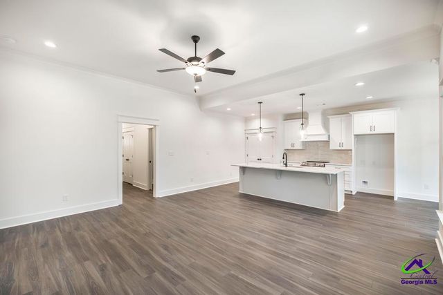 303 Willowbrook Lane, Kathleen, GA 31047