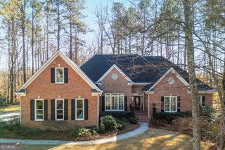 530 Kings County Court, Milton, GA 30004