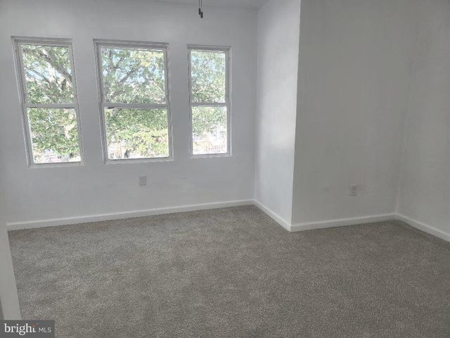 6613 N 18TH ST, Philadelphia, PA 19126