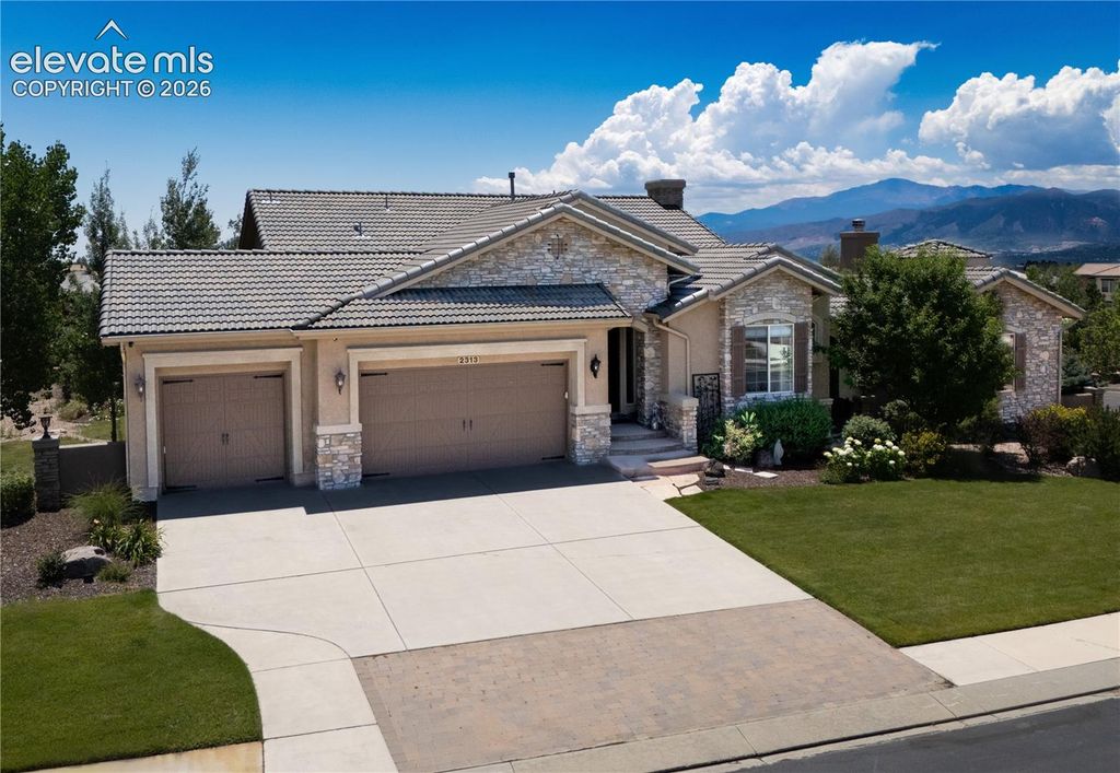 2313 Rainbows End Point, Colorado Springs, CO 80921 — exterior