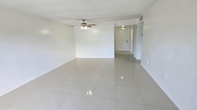 15221 NE 6th Avenue A210, Miami, FL 33162