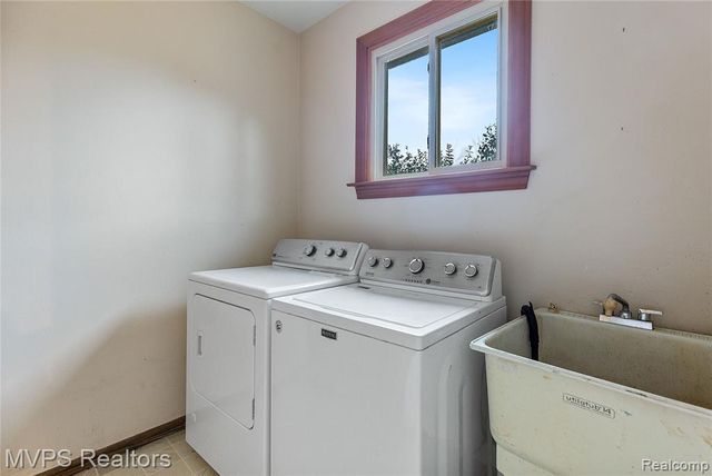 16089 Cambell Drive, Macomb, MI 48044