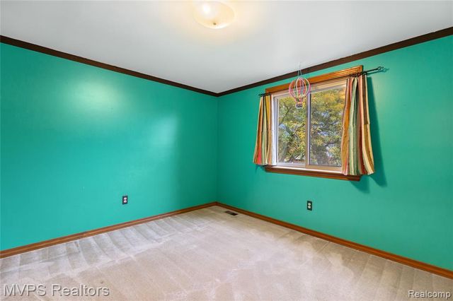 16089 Cambell Drive, Macomb, MI 48044