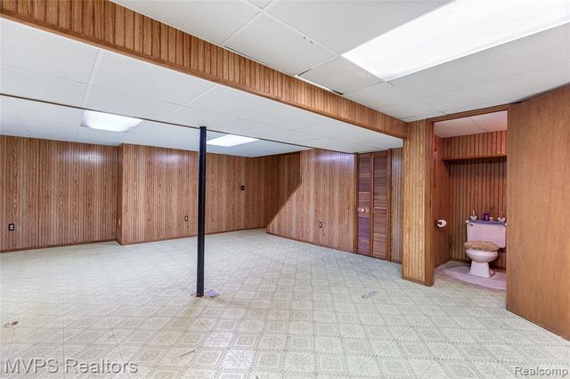 16089 Cambell Drive, Macomb, MI 48044