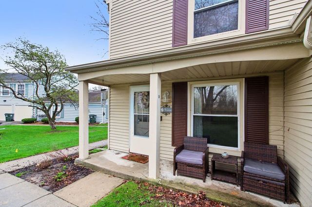 2914 Meadowbrook Ct Court, Orion Twp, MI 48360