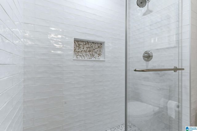 204 PORTSOUTH LANE, Alabaster, AL 35007