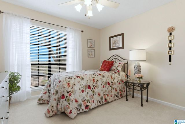 204 PORTSOUTH LANE, Alabaster, AL 35007