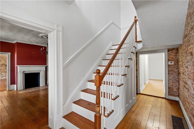36 Little Mingo Rd, Nottingham, PA 15332