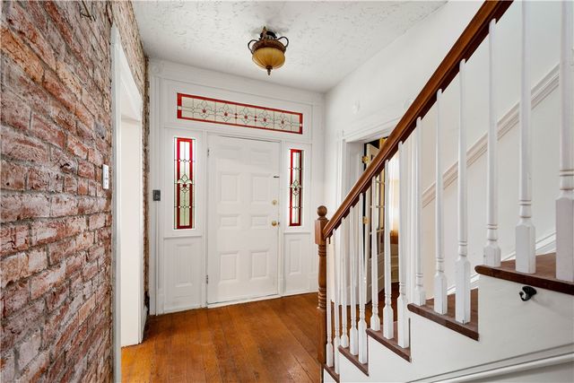 36 Little Mingo Rd, Nottingham, PA 15332
