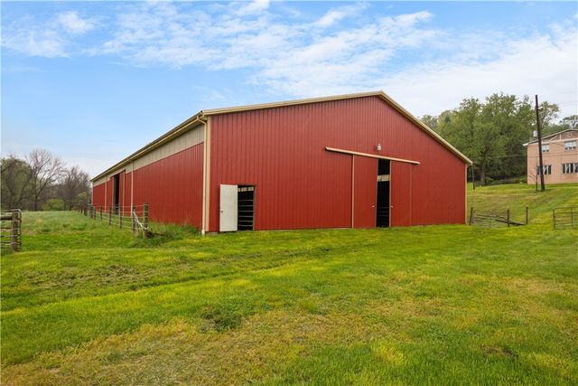 36 Little Mingo Rd, Nottingham, PA 15332
