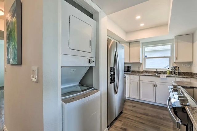 3303 W SHELL POINT ROAD, Ruskin, FL 33570