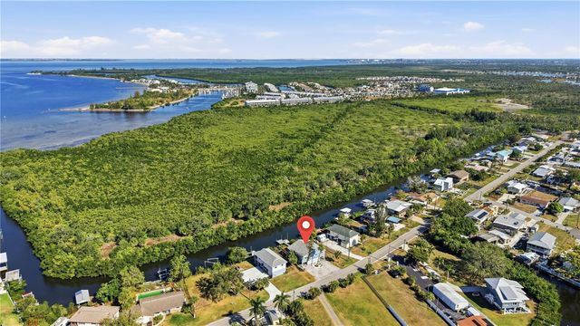 3303 W SHELL POINT ROAD, Ruskin, FL 33570
