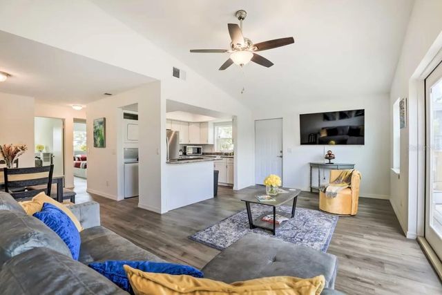 3303 W SHELL POINT ROAD, Ruskin, FL 33570