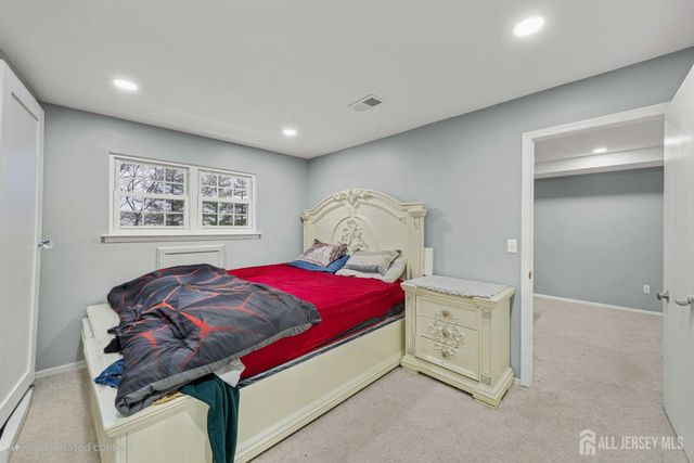 450 College Drive, Edison, NJ 08817