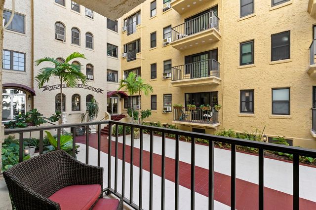 130 4TH AVENUE N 105, St Petersburg, FL 33701