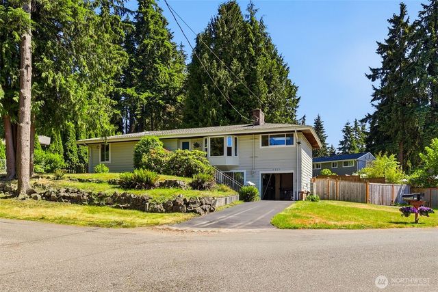 7212 197th Street SW, Lynnwood, WA 98036