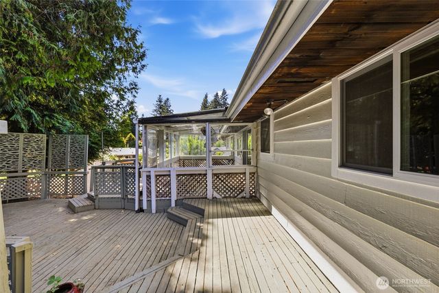 7212 197th Street SW, Lynnwood, WA 98036
