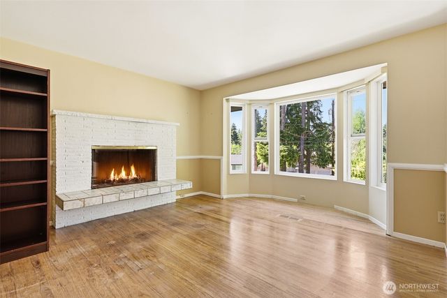 7212 197th Street SW, Lynnwood, WA 98036