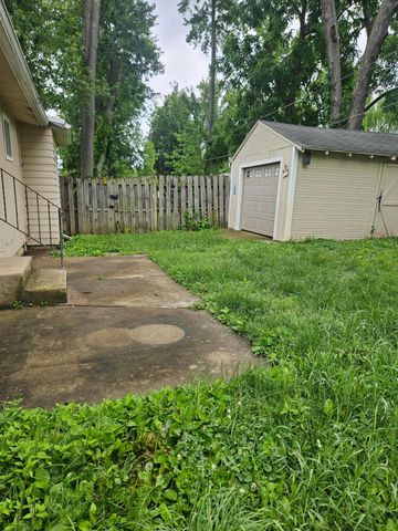 13522 Queen Road NE, Thornville, OH 43076
