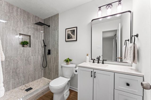 2651 Lark Lane, Humble, TX 77396